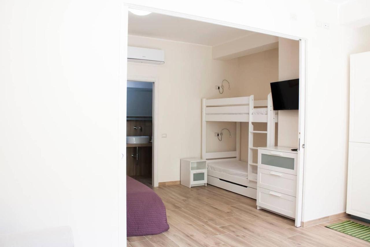 טאורמינה Casa Lorenzo מראה חיצוני תמונה